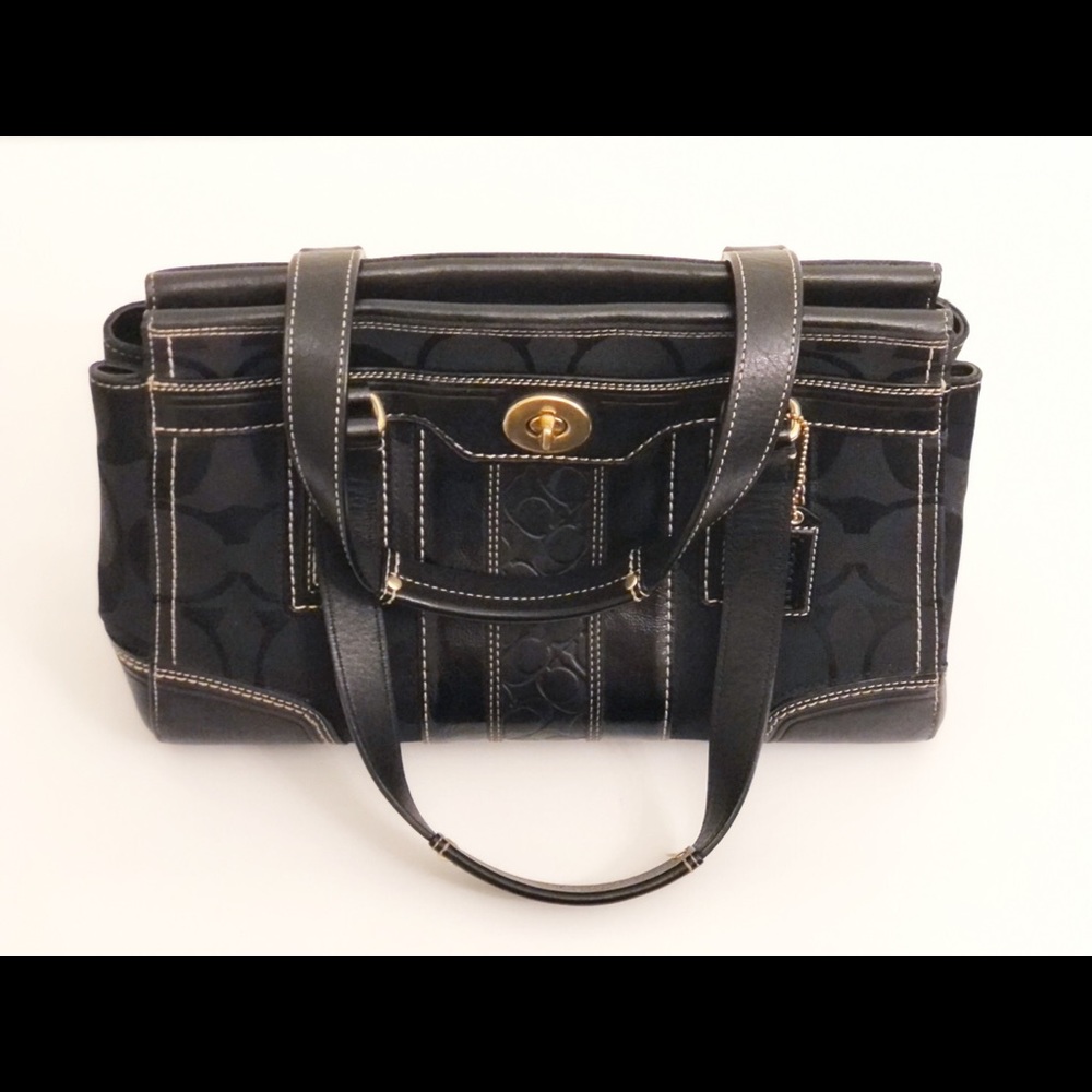 Authentic Coach Black Handbag for Women - Picture 6 of 15